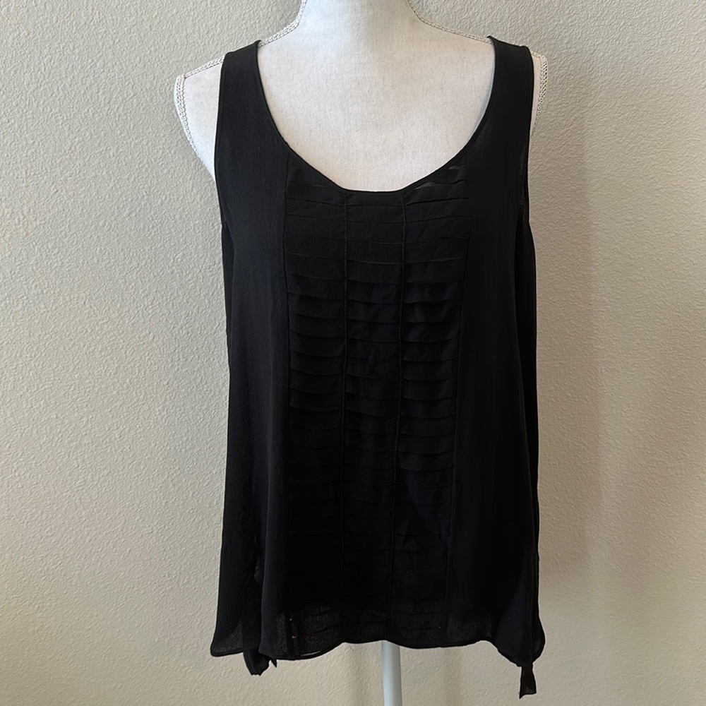 Robbi & Nikki Black Tank